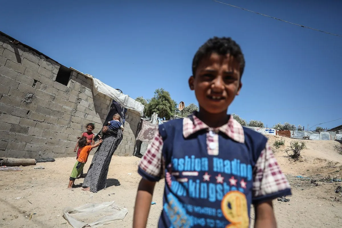 Crianças palestinas em 7 de maio de 2022 [Mustafa Hassona/Agência Anadolu]
