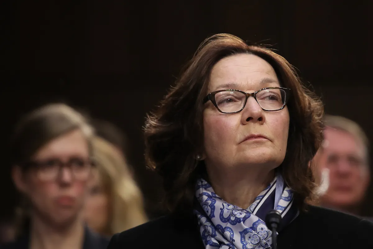 Gina Haspel, então diretora da Agência Central de Inteligência (CIA), presta depoimento no Senado dos Estados Unidos, em Washington DC, 29 de janeiro de 2019 [Win McNamee/Getty Images]
