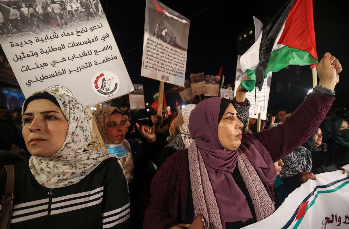 Protesto palestino na Cidade de Gaza, em 6 de fevereiro de 2022 [Mahmud Hams/AFP via Getty Images]