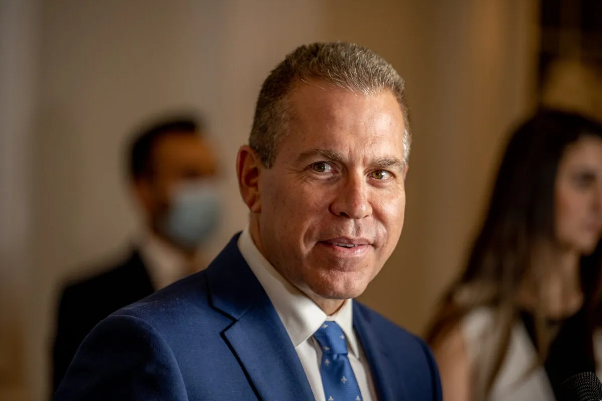 Gilad Erdan, embaixador de Israel nos Estados Unidos e na Organização das Nações Unidas (ONU), em Nova Jersey, 12 de outubro de 2021 [Roy Rochlin/Getty Images]