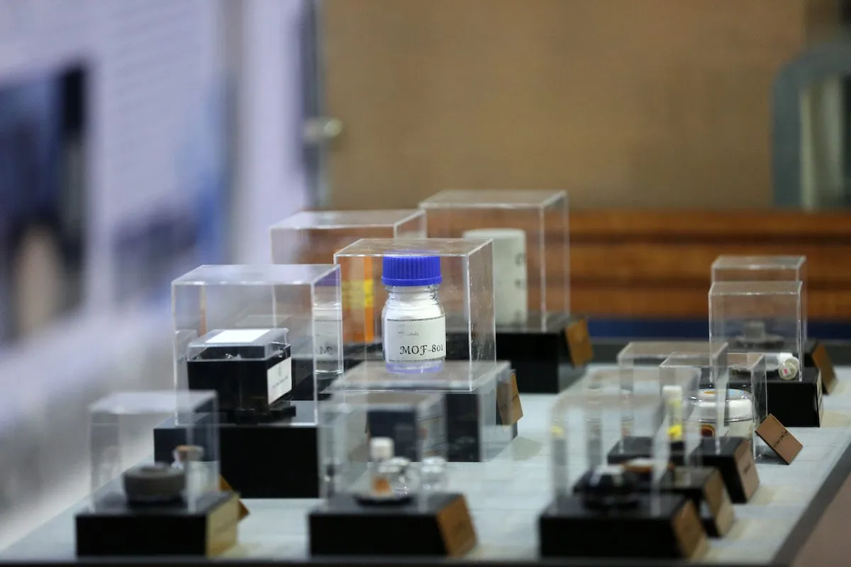 Itens de tecnologia nuclear no Centro de Convenção Internacional de Teerã, 10 de abril de 2022 [Fatemeh Bahrami/Agência Anadolu]
