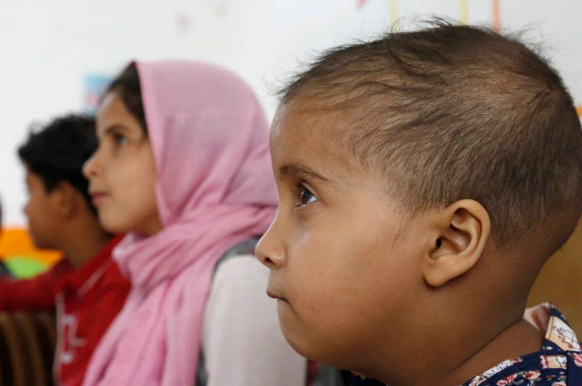 Crianças no hospital al-Jamhuri de Sanaa, capital do Iêmen, em 20 de novembro de 2022 [Mohammed Hamoud/Agência Anadolu]