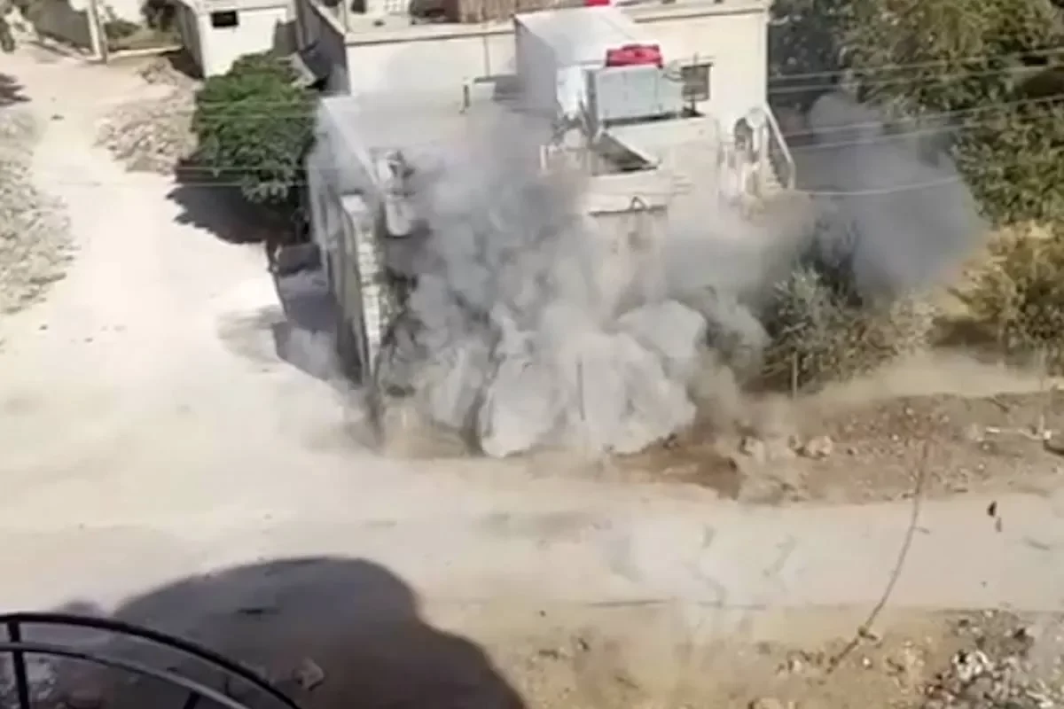 Tropas da oposição síria invadiram uma casa onde estava escondido Abu al-Hassan al-Hashimi al-Qurayshi, líder local do grupo terrorista Estado Islâmico (Daesh)