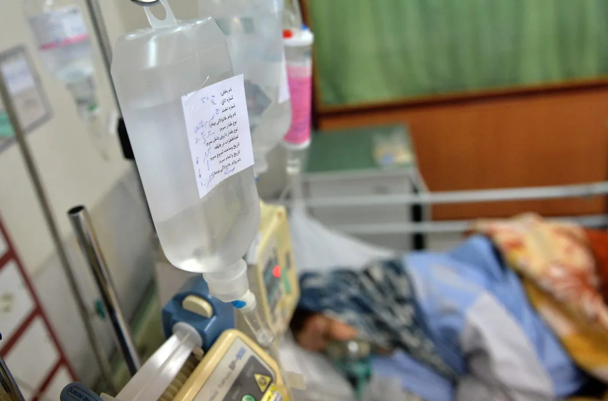 Meninas em idade escolar foram internadas em diversas regiões do Irã [Fatemeh Bahrami/Agência Anadolu]
