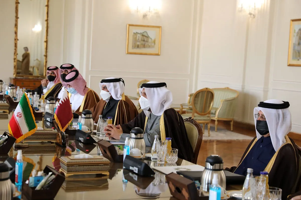 Ministro das Relações Exteriores do Catar [Ministério das Relações Exteriores do Irã/Folheto/ Agência Anadolu]
