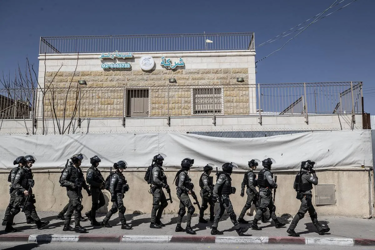 Forças israelenses tomam medidas de segurança em Jerusalém [Mostafa Alkharouf/Agência Anadolu]
