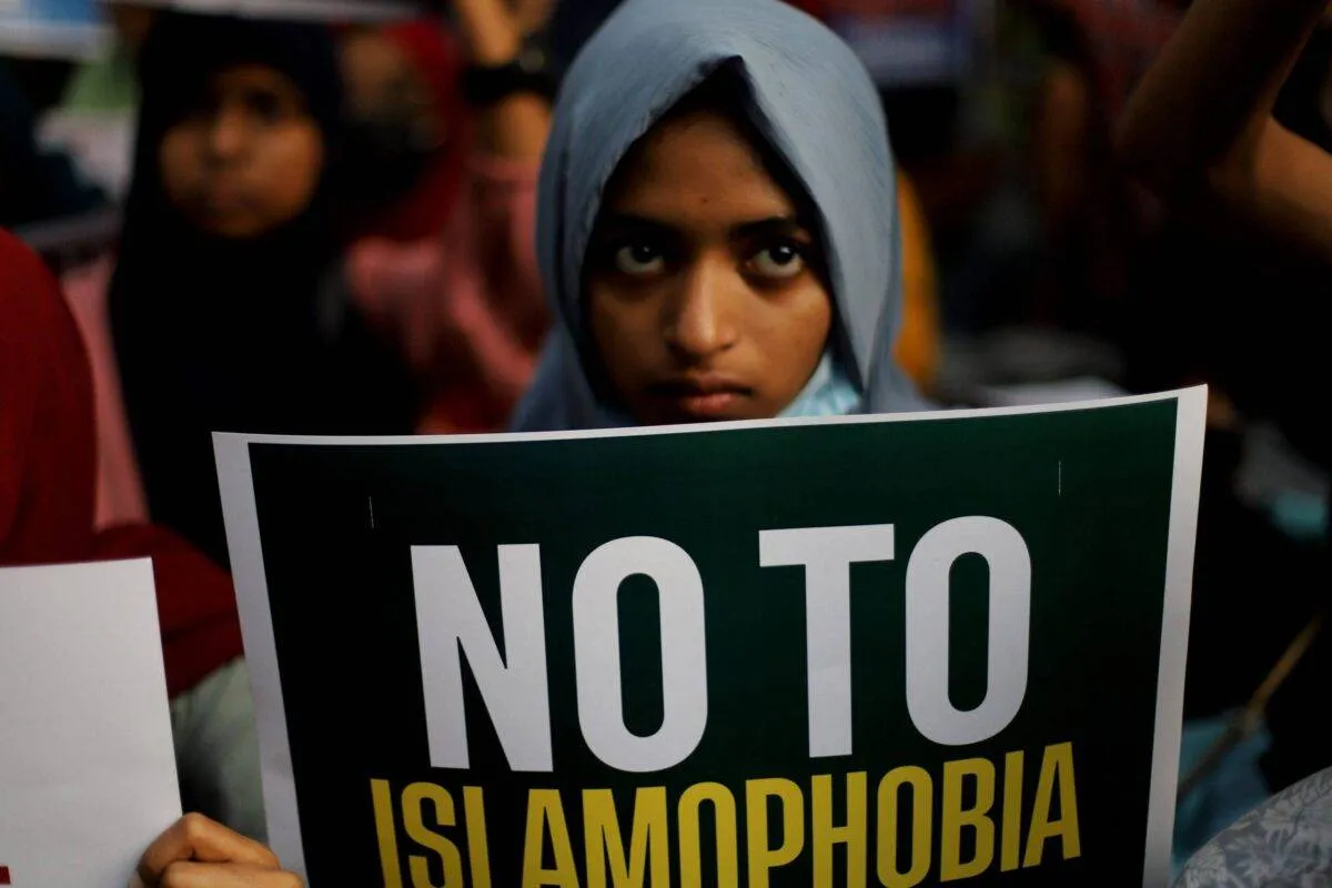 Protesto contra o racismo e a islamofobia [Amarjeet Kumar Singh/Agência Anadolu via Getty Images]