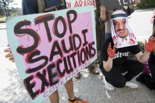 Protesto contra a pena capital da Arábia Saudita [Twitter]