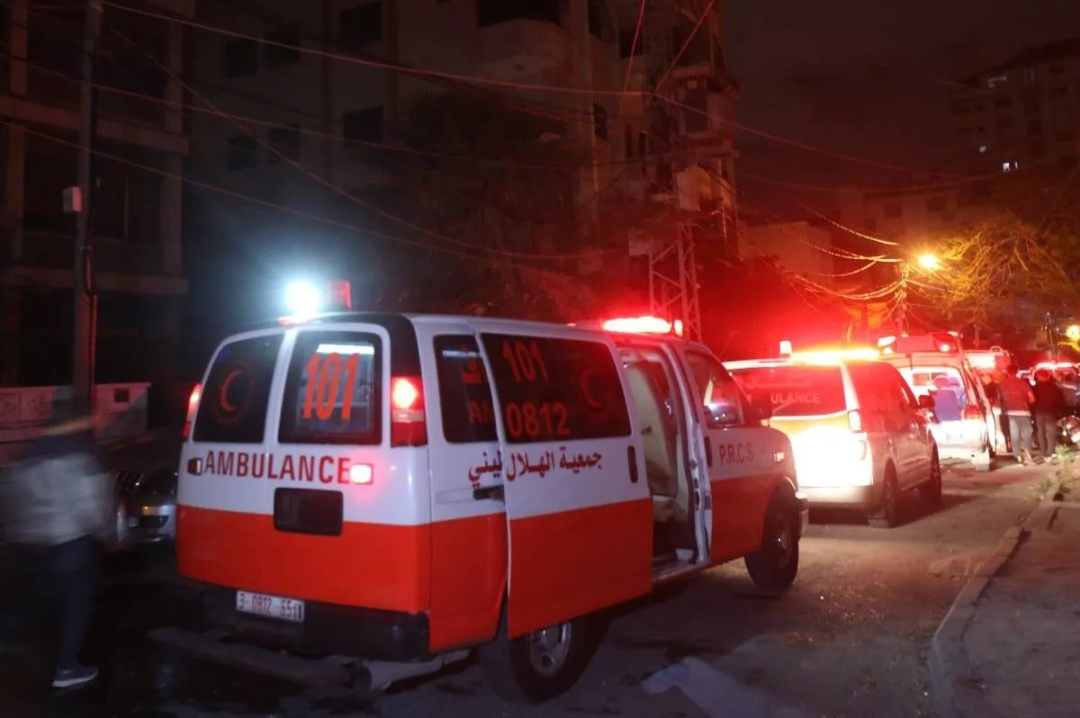 Israel mata civis palestinos em novos ataques aéreos a Gaza [Mohammed Asad/MEMO]
