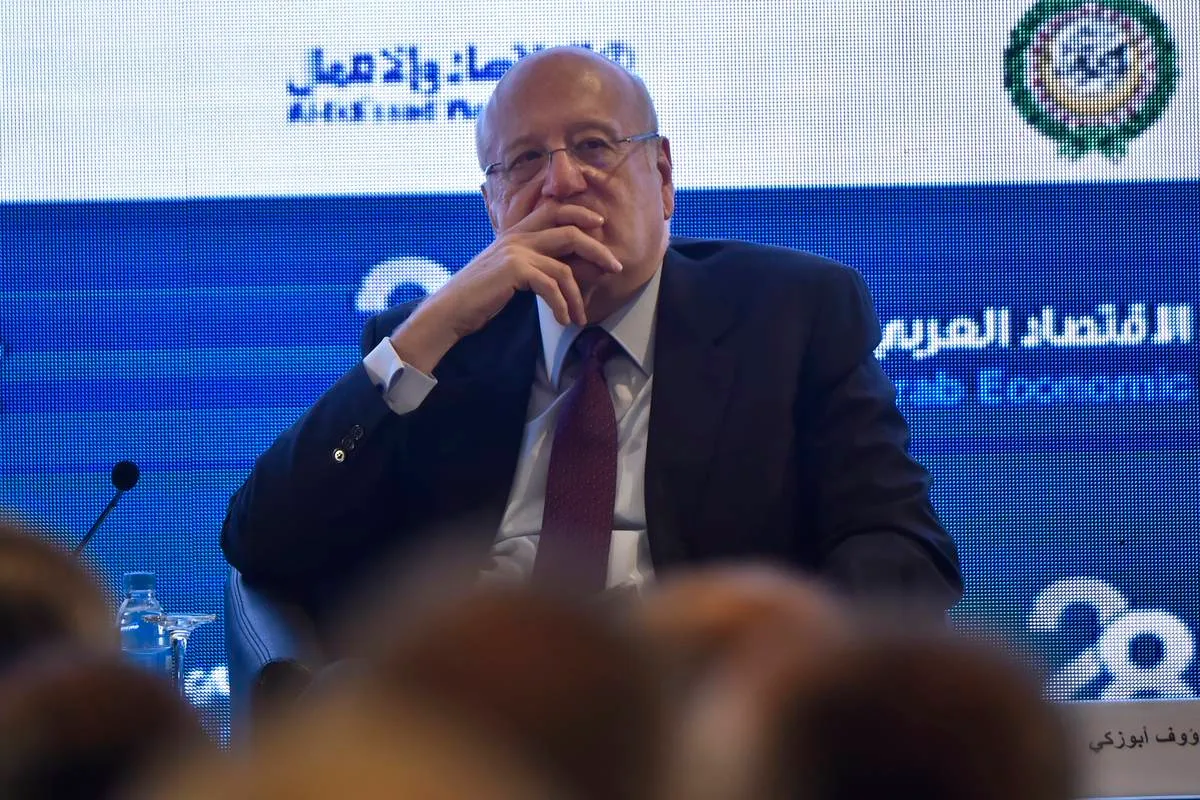 Primeiro-ministro libanês Najib Mikati em 22 de dezembro de 2022 [Houssam Shbaro/Agência Anadolu]
