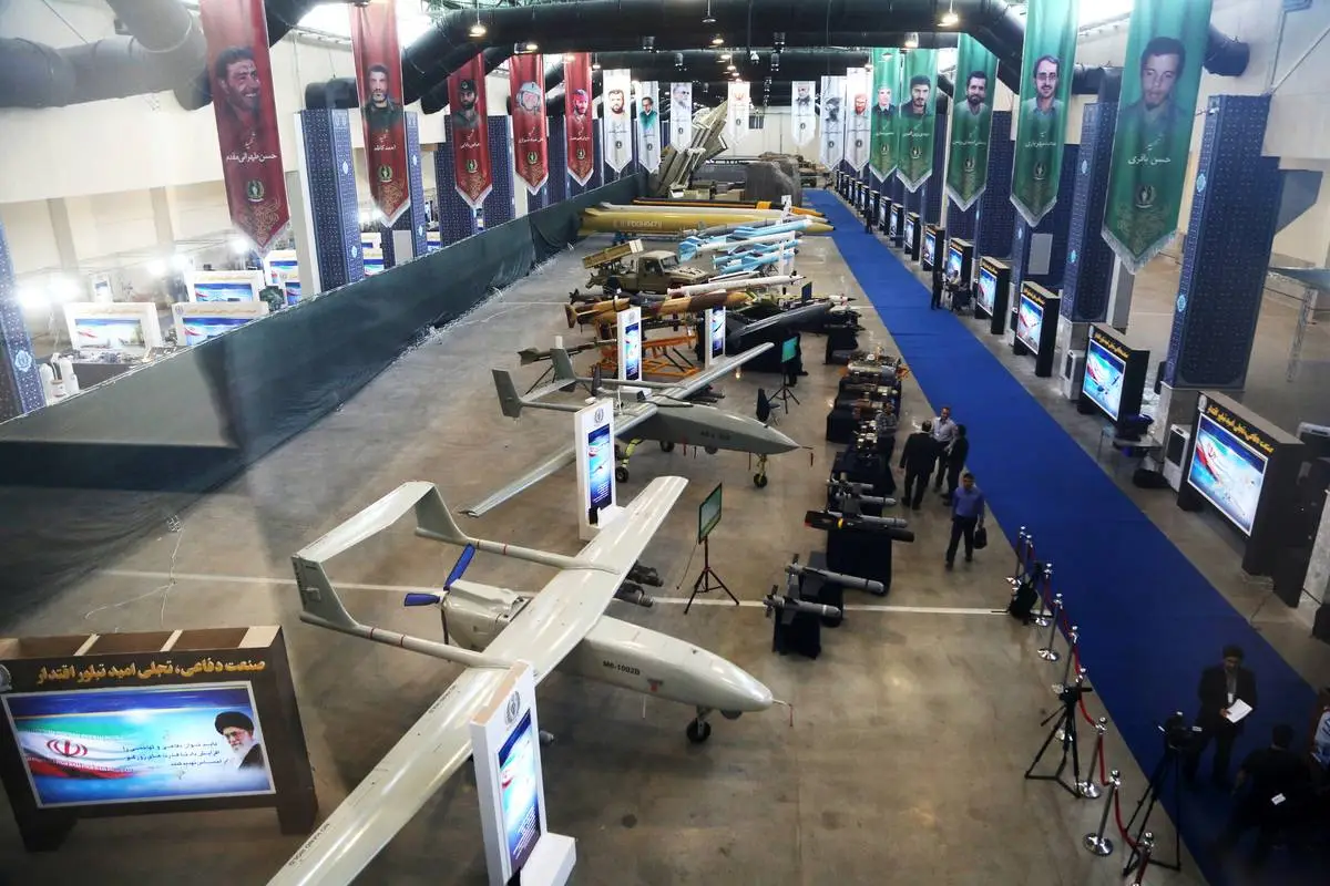 Drones de fabricação iraniana expostos em Teerã, 23 de agosto de 2023 [Fatemeh Bahrami/Agência Anadolu]
