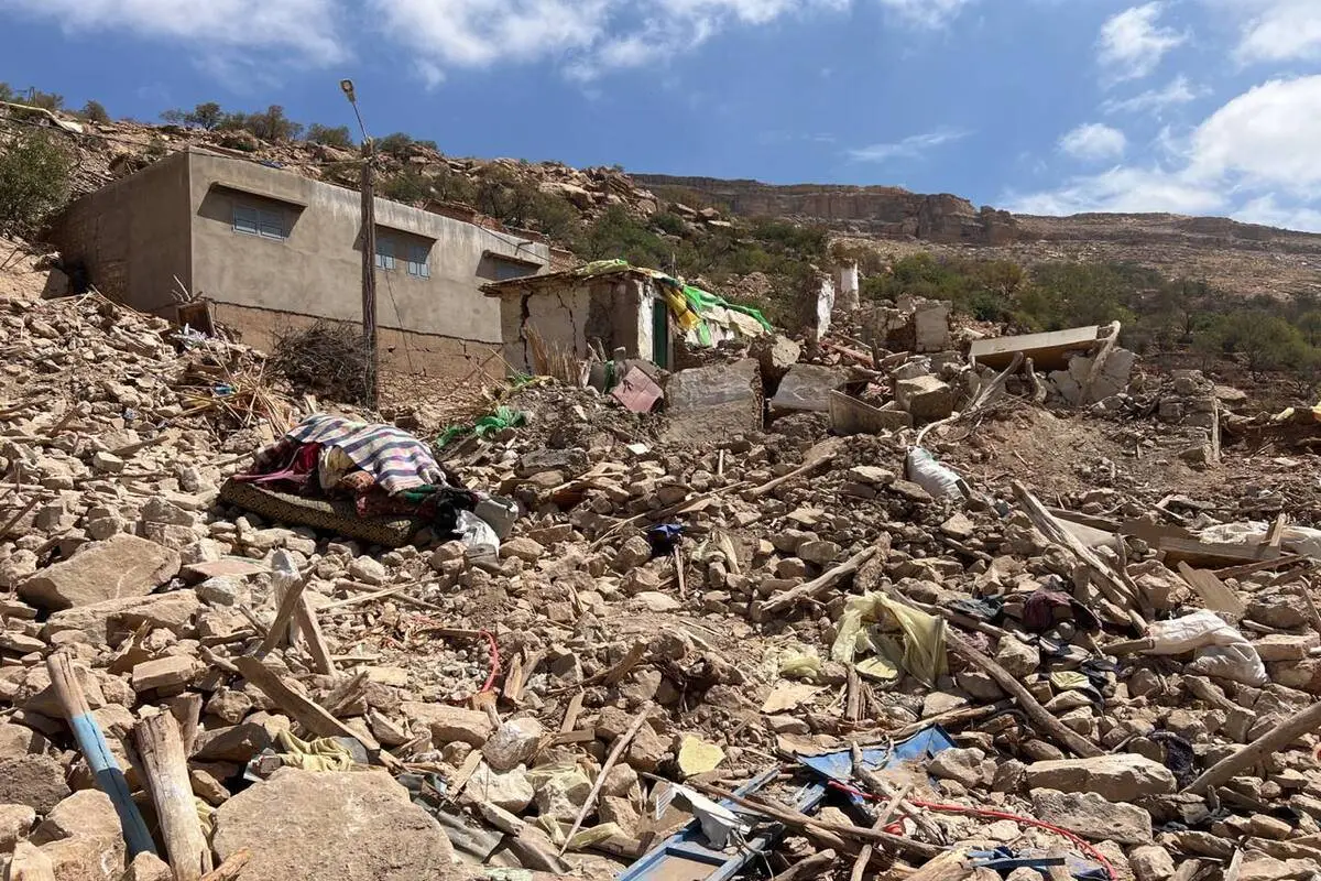 Mais de 1.000 refugiados residiam nas áreas afetadas pelas enchentes mortais, de acordo com a ACNUR. Imagem da devastação causada pela tempestade mediterrânea Daniel em Derna, na Líbia, em 16 de setembro de 2023 [Abdullah Mohammed Bonja/Agência Anadolu] 
