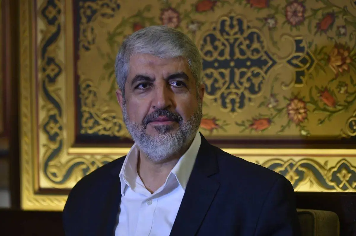 Khaled Meshaal, chefe de política externa do Hamas, em 16 de dezembro de 2021 [Houssam Shbaro/Anadolu Agency via Getty Images]
