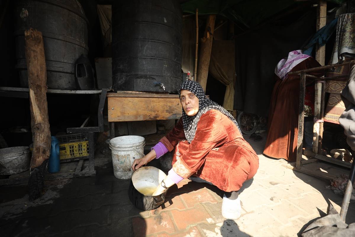 Após quase cinco meses de ofensiva a Gaza,  ao menos oito crianças morreram de fome na região norte da Faixa de Gaza, segundo informações da rede palestina Sahat.[Dawoud Abo Alkas/Agência Anadolu]