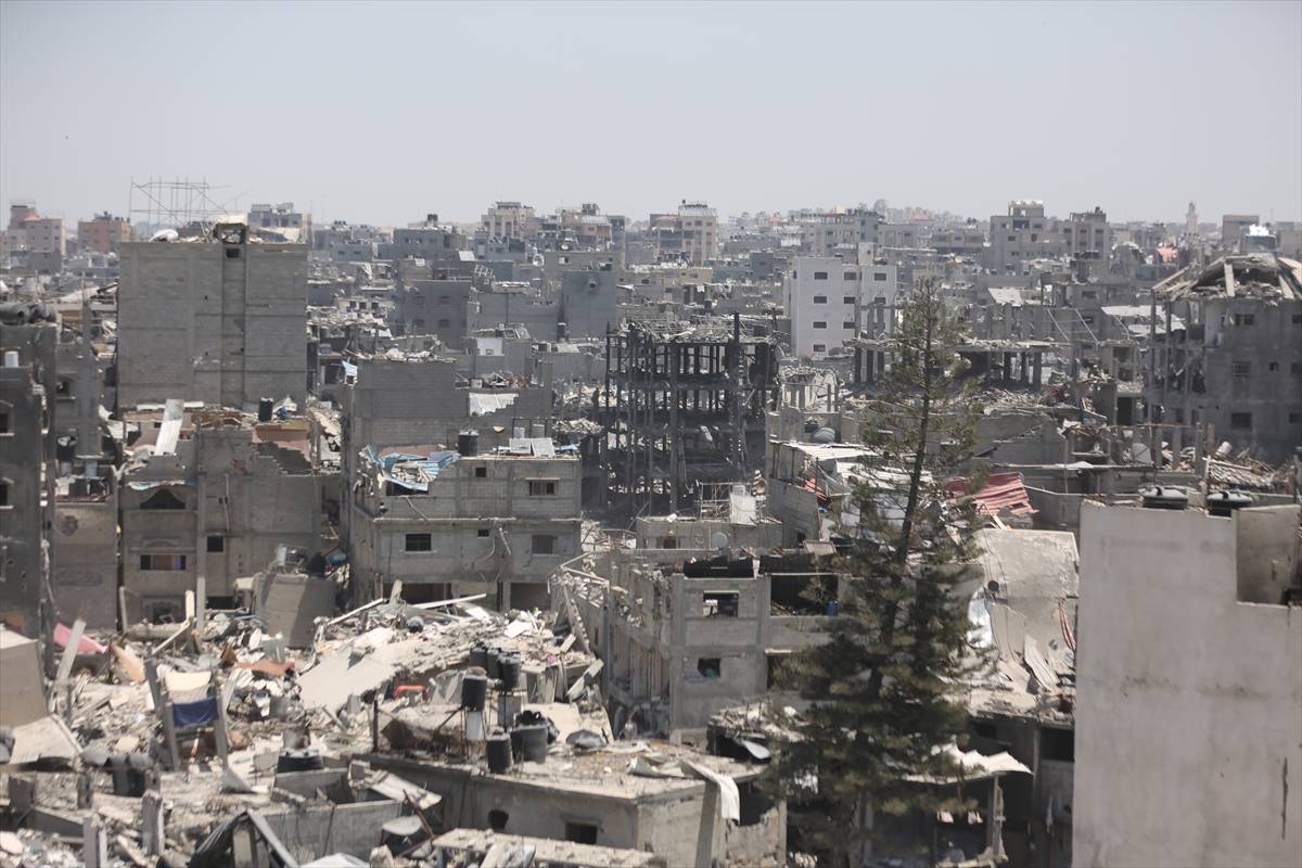 Ruínas deixadas pelos bombardeios de Israel, em Jabalia, na Faixa de Gaza, 7 de junho de 2024 [Dawoud Abo Alkas/Agência Anadolu]
