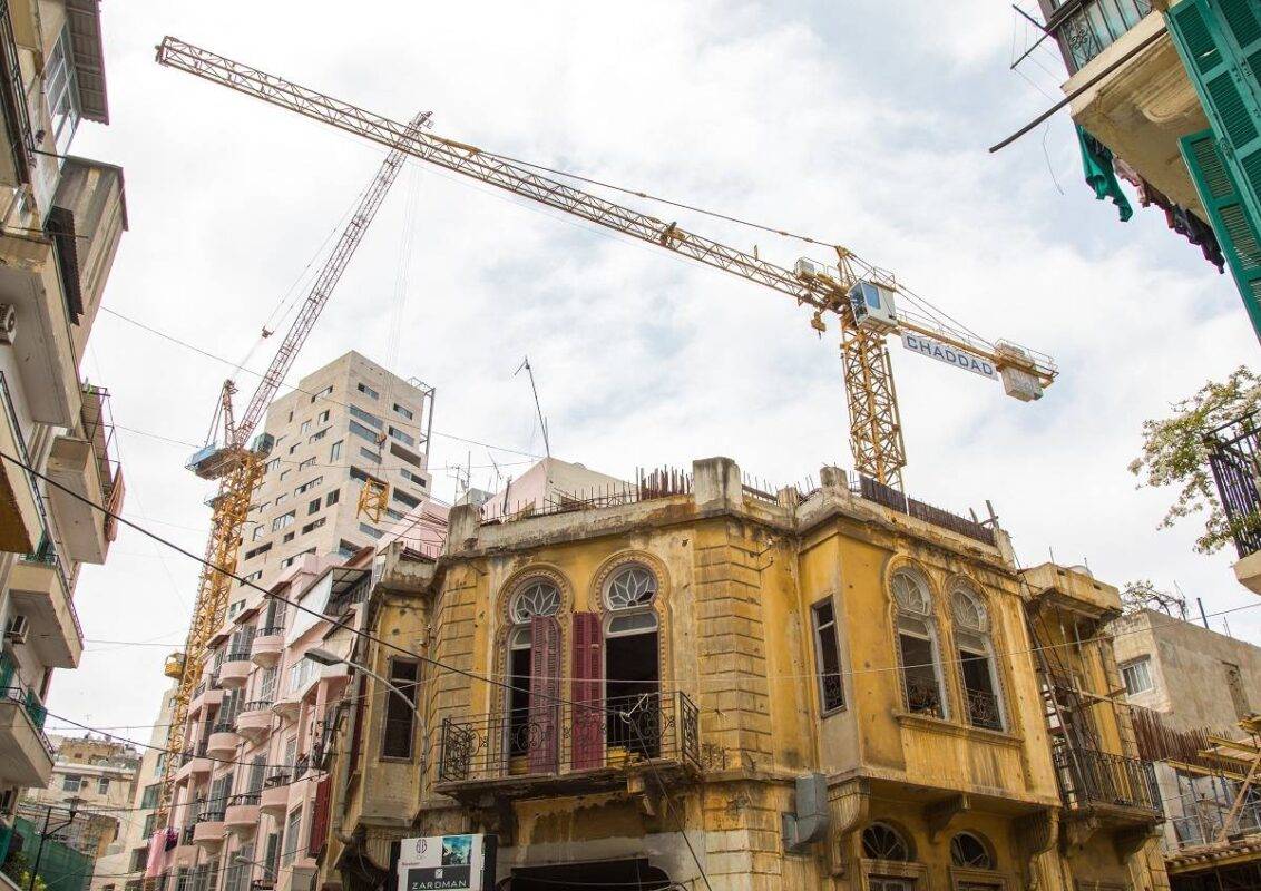 Obrase m Mar Mikhael, bairro histórico de Beirute, no Líbano, em 28 de abril de 2017 [Eric Lafforgue/Art In All Of Us/Corbis via Getty Images]
