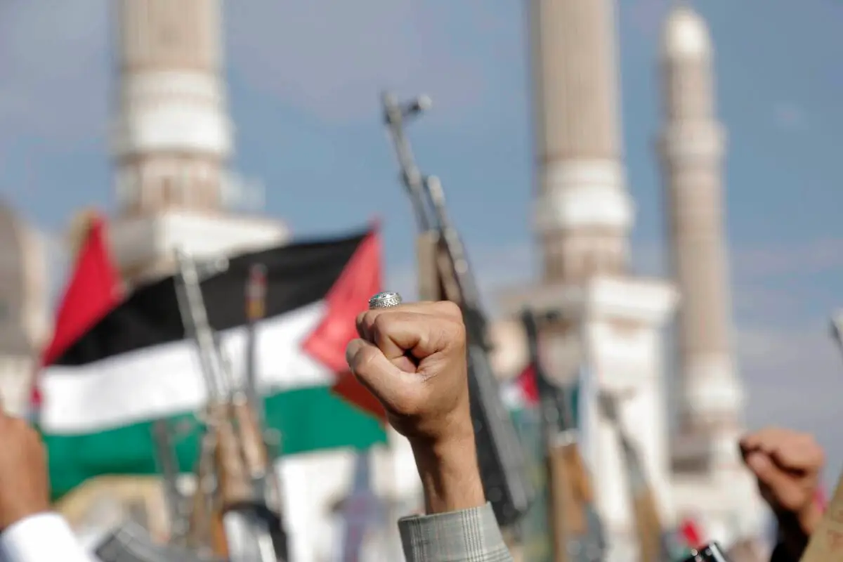 Milhares protestam contra o genocídio em Gaza em Sanaa, capital do Iêmen, 8 de março de 2024 [Mohammed Hamoud/Agência Anadolu]
