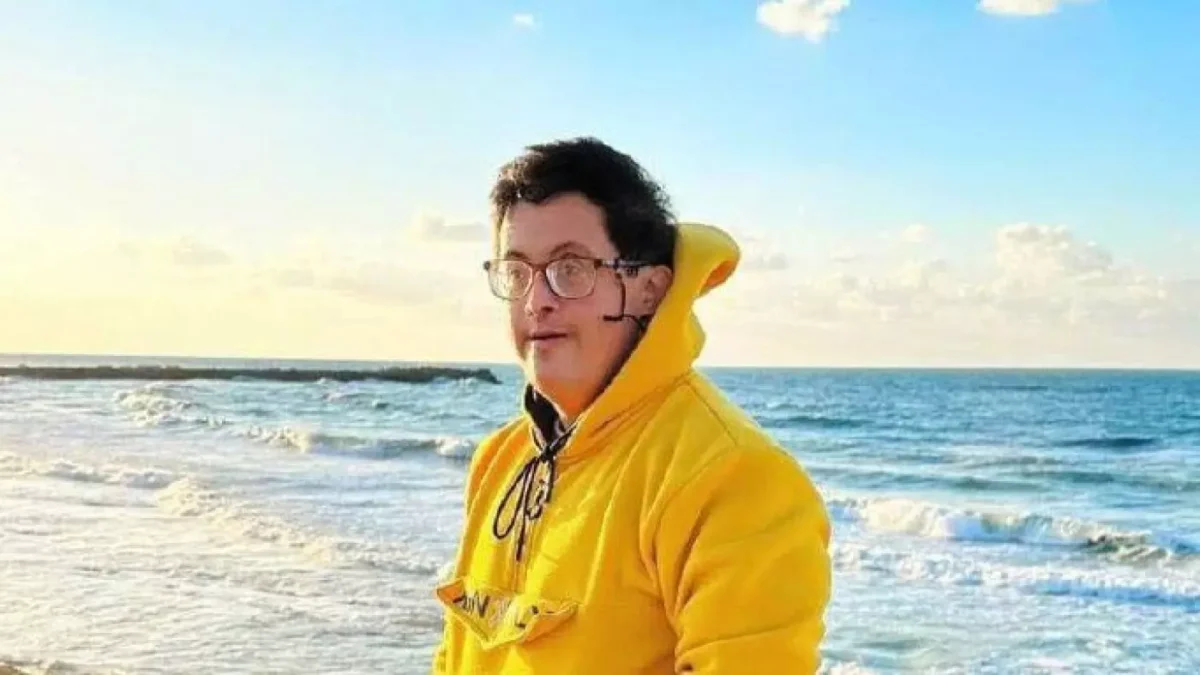 Ahmed Saeed Masoud al-Abadla, 29 anos, foi deslocado por nove meses antes de ser morto (MEE/Arquivo de família)