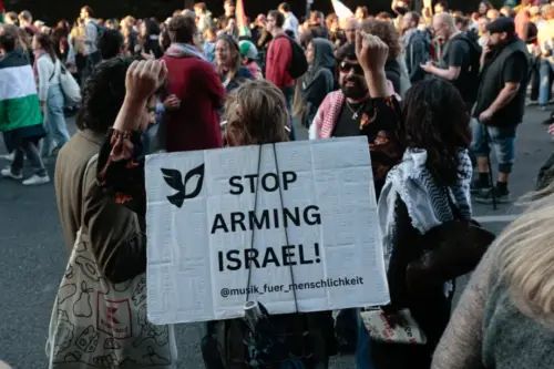 Contradição deliberada: Como o Ocidente se faz de desentendido e mata pessoas em Gaza