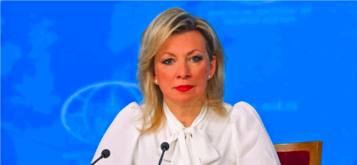 A porta-voz do Ministério das Relações Exteriores da Rússia, Maria Zakharova, discursa em Moscou, Rússia, em 20 de janeiro de 2026. [Sefa Karacan – Agência Anadolu]