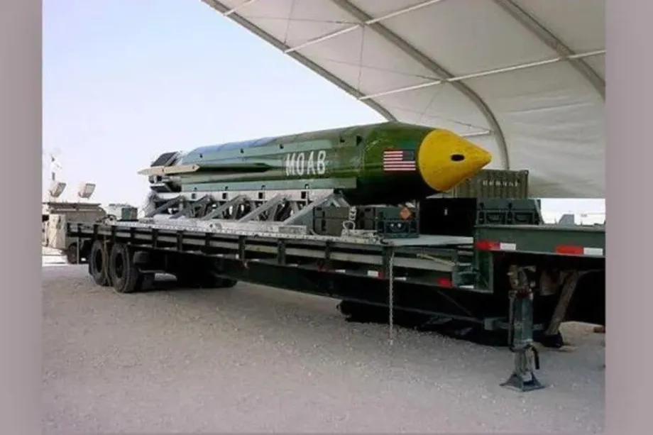 A bomba GBU-43/B Massive Ordnance Air Blast (MOAB). [Foto/AA]
